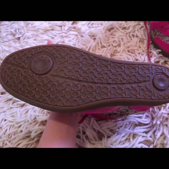 Coach size 10 womens shoes - Picture 5 of 5